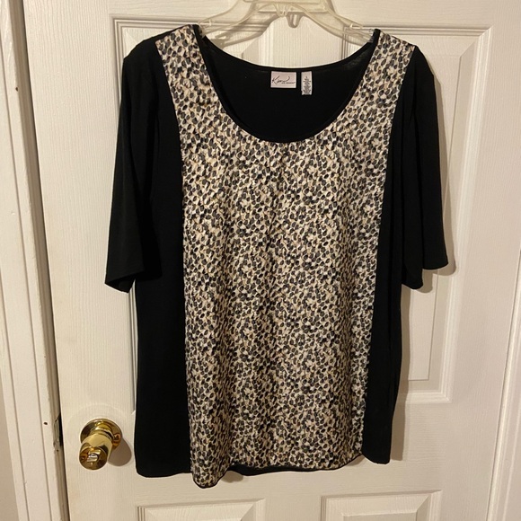 Kim Rogers Tops - Kim Rogers Black and White Boxy Short Sleeve Blouse